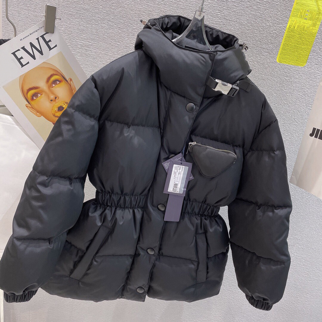  Women's  P Black Thickened Stand Collar Down Jacket Commuter Jacket